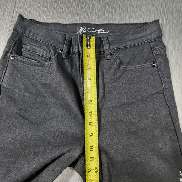 DG2 Women's Size 8 Classic Stretch Black Jeans Studded PRE OWNED - Picture 13 of 13